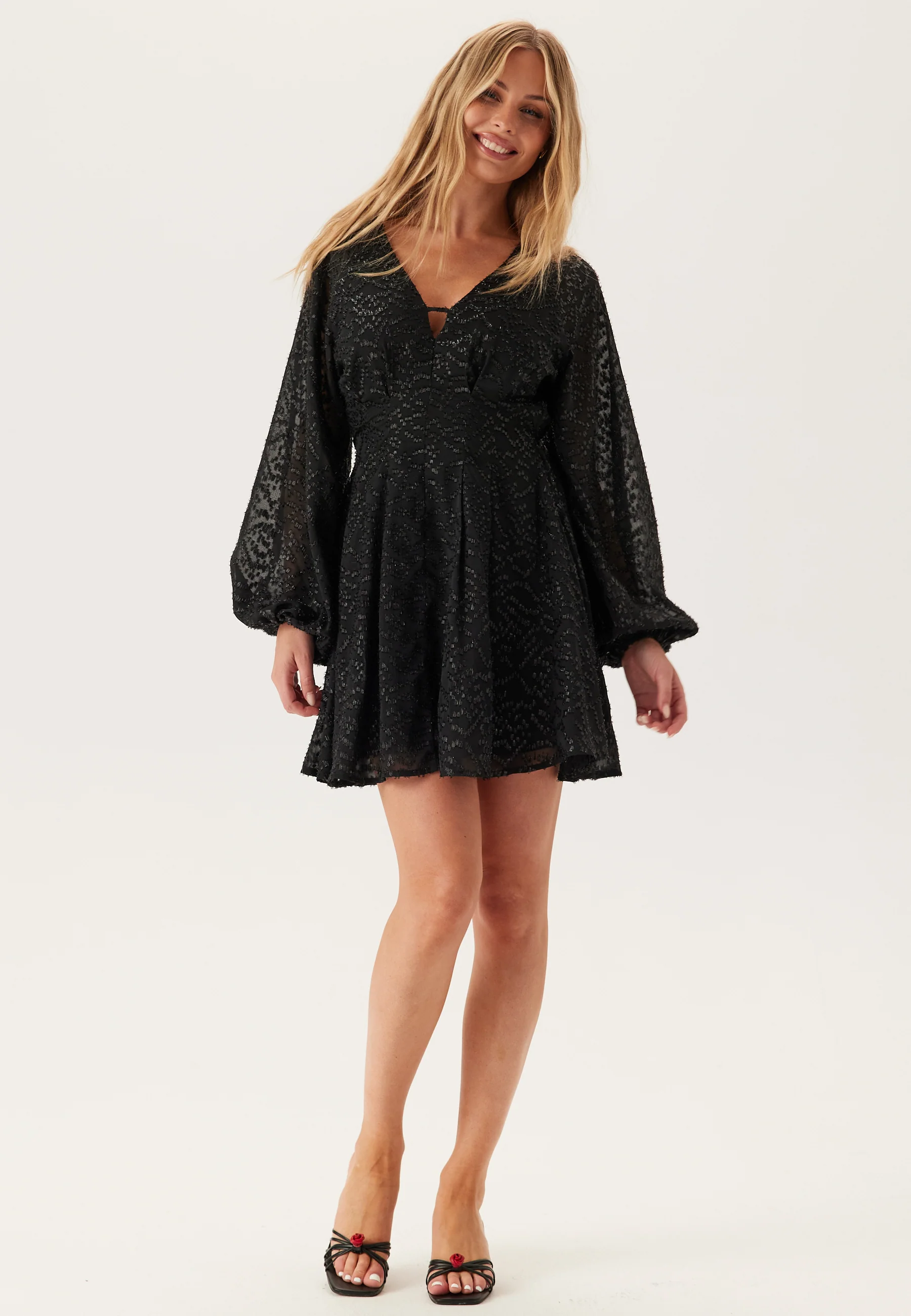 3D Lurex Raglan Sleeve Short Dress - Image 4