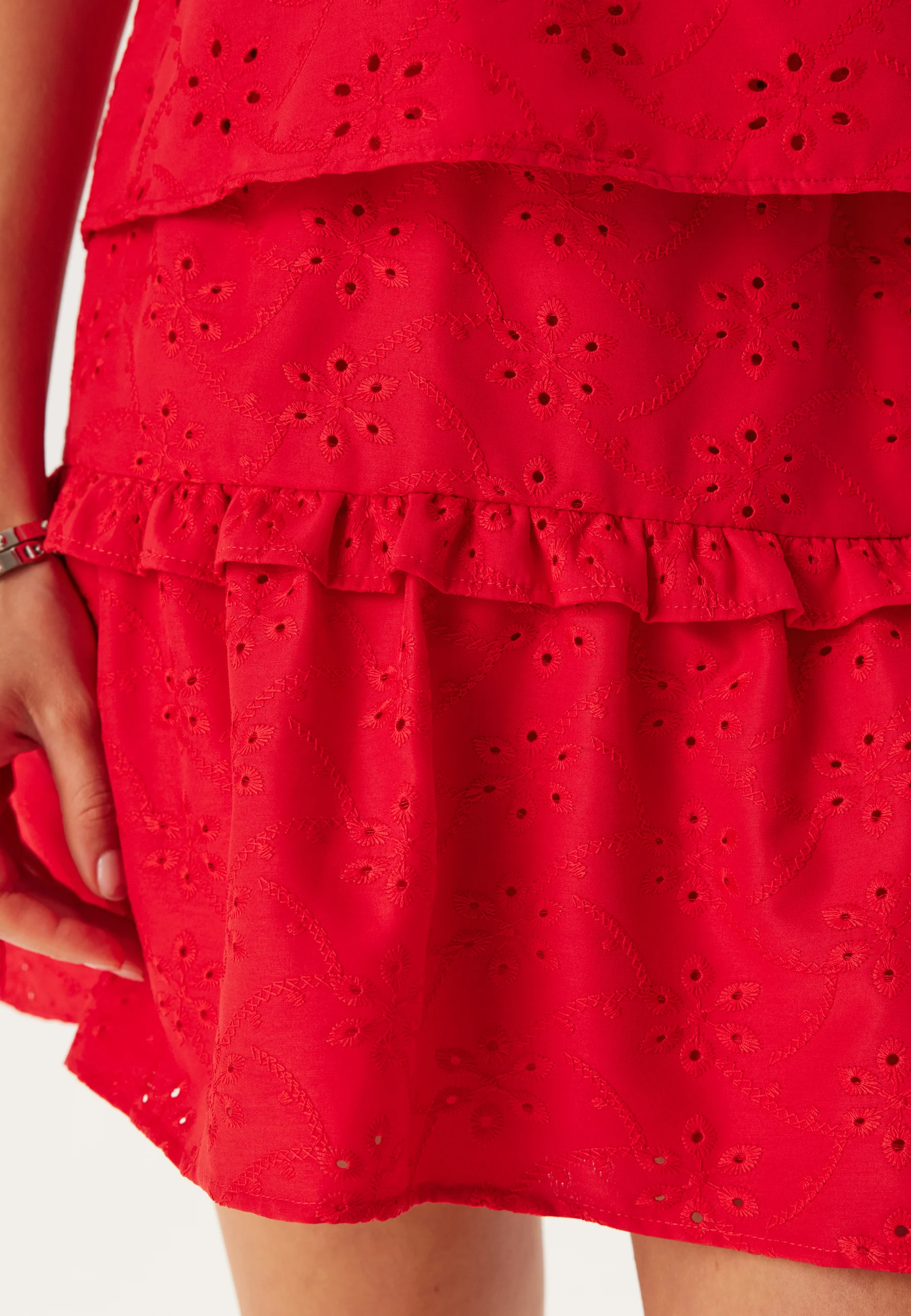 Broderie Anglaise Skirt - Image 5