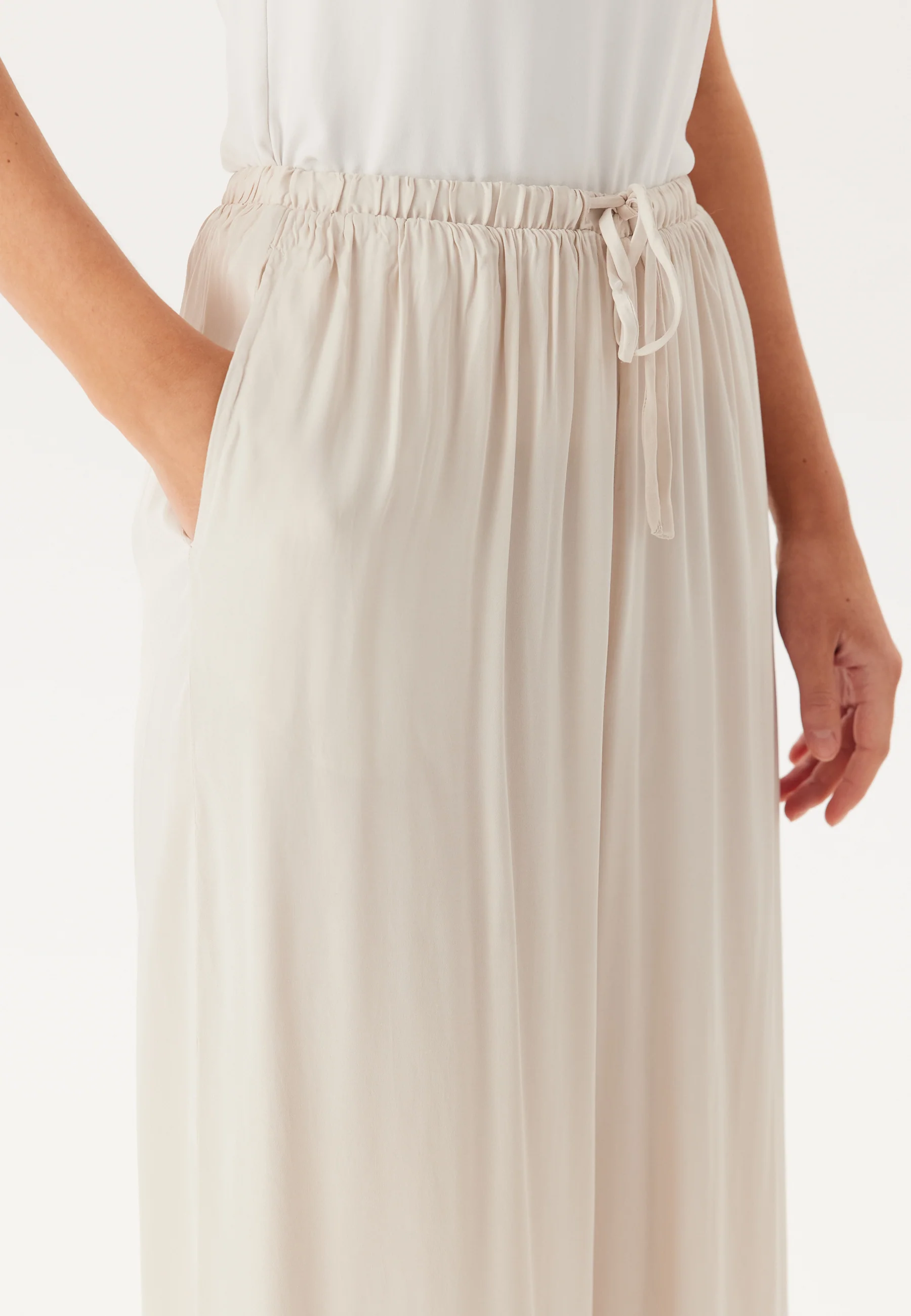 CC Viscose Satin Trousers - Image 5