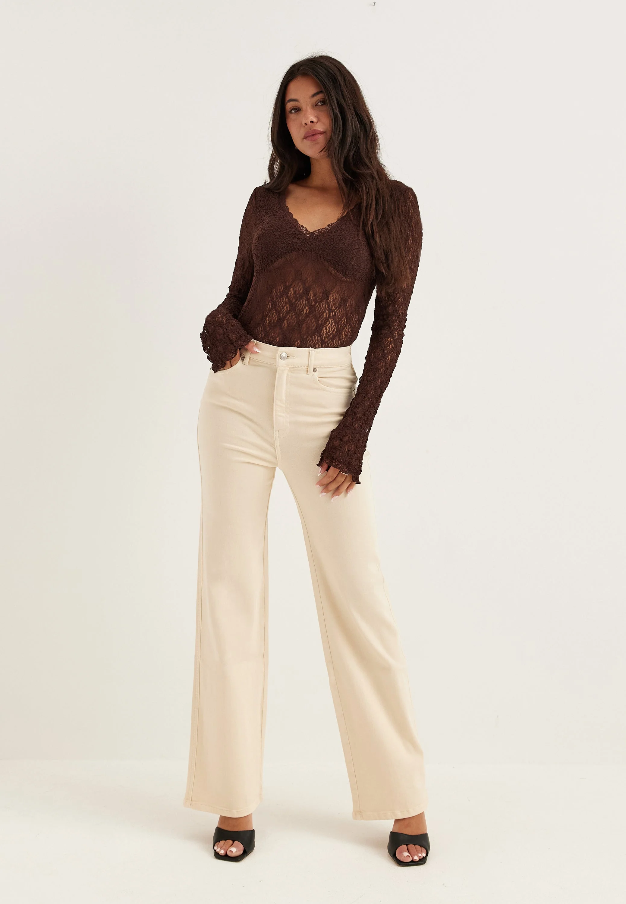 High Straight Leg Jeans - Image 3