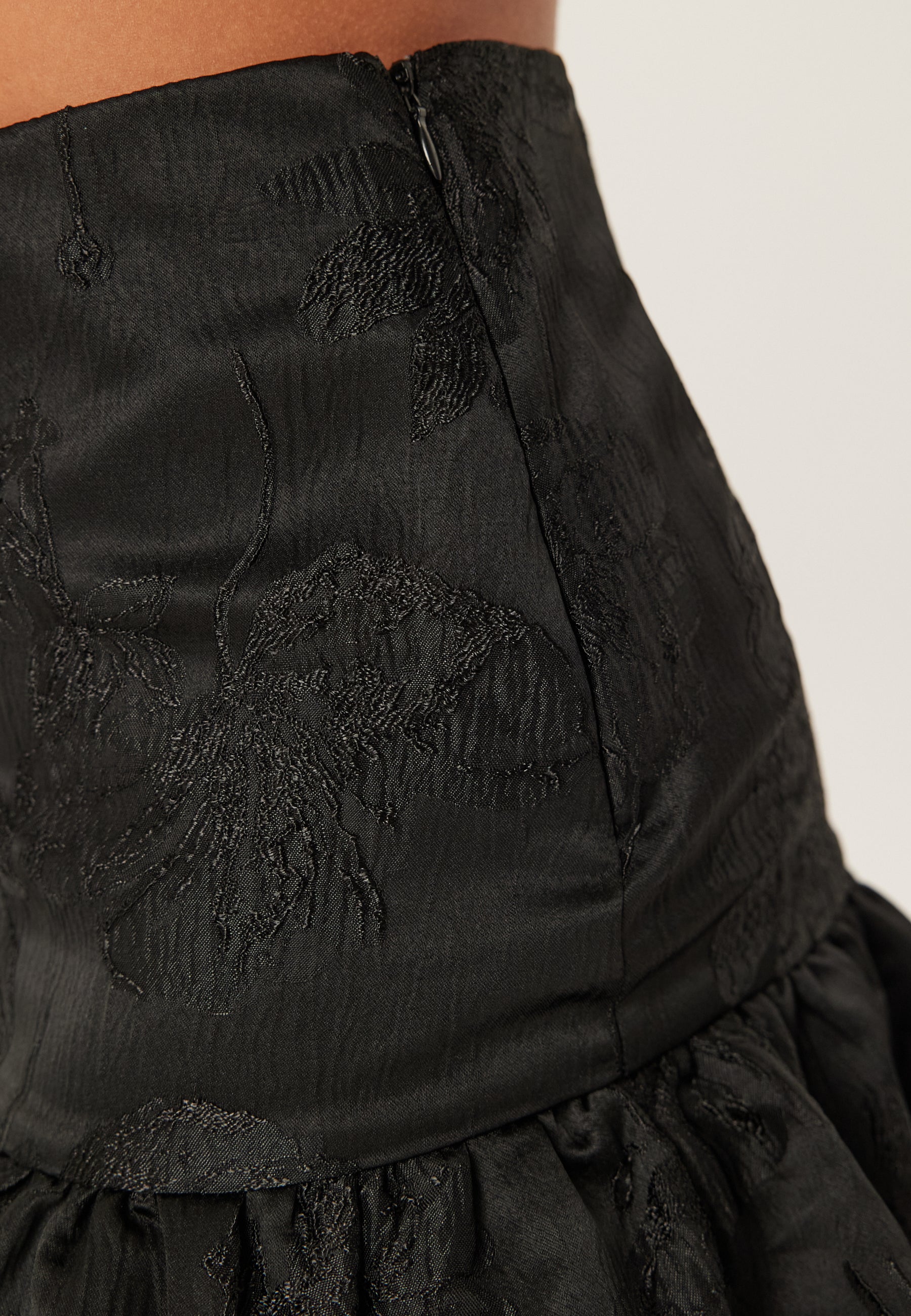 Jacquard Short Flounce Skirt - Image 5