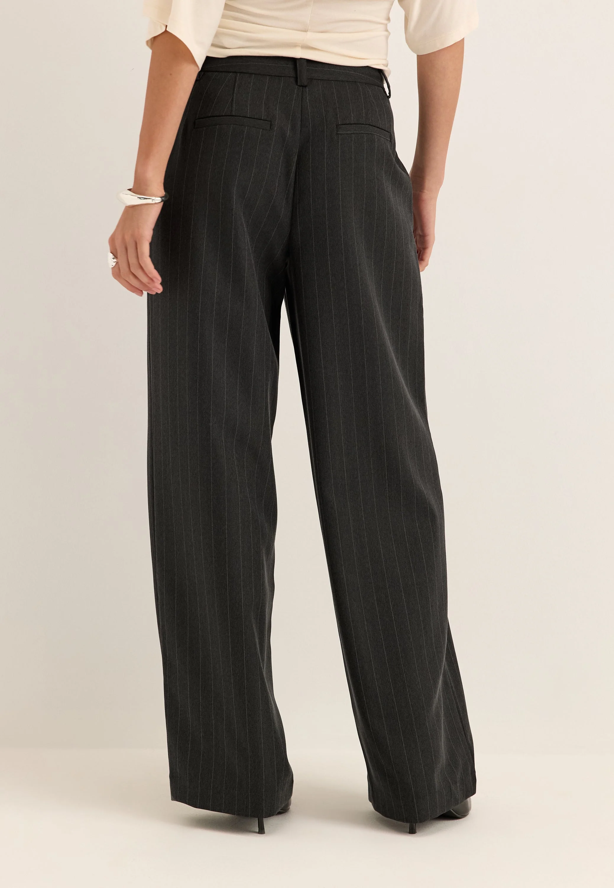 Mid Waist Pleated Suit Trousers - Image 3