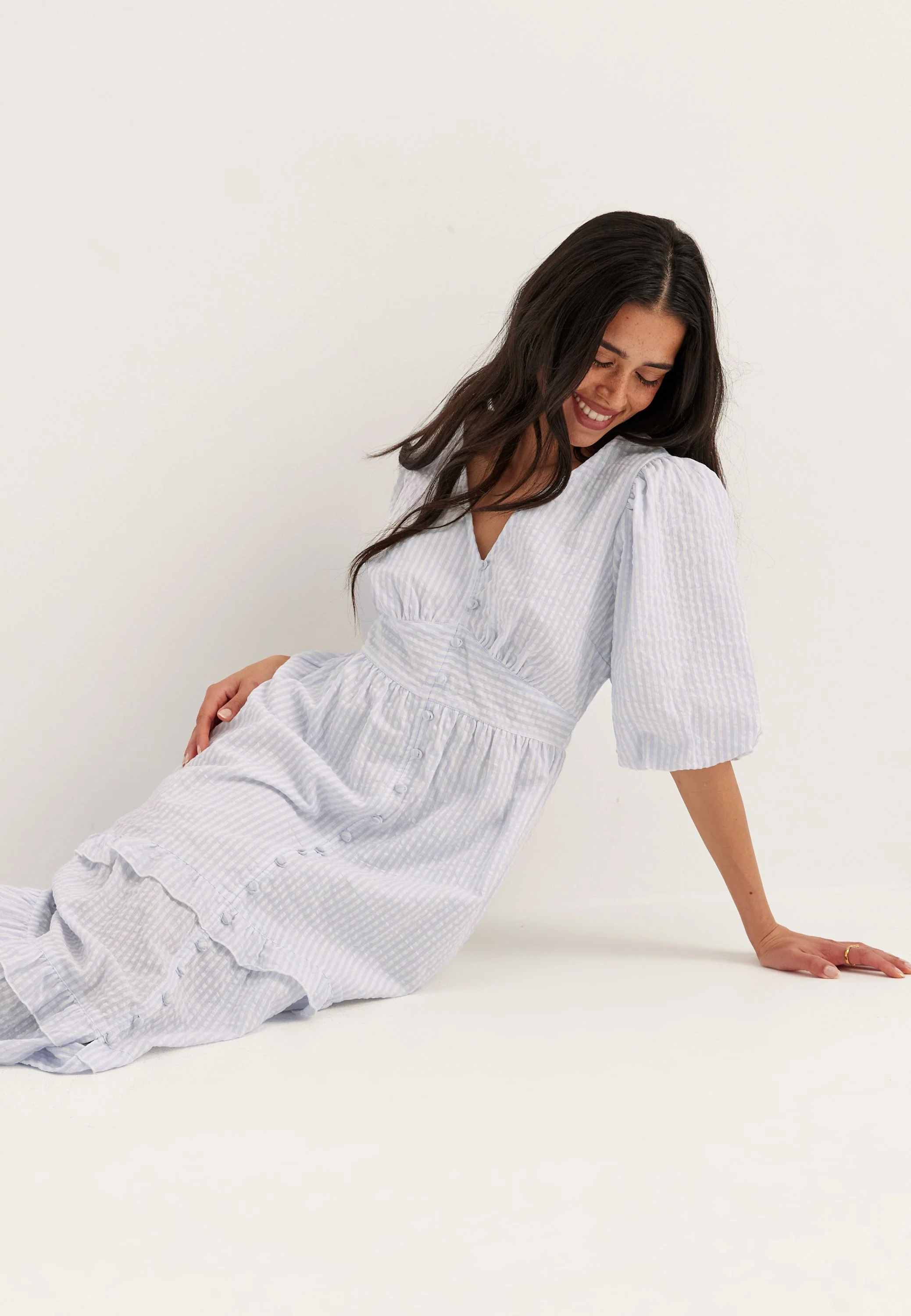 Puff Sleeve Frill Dress - Image 7
