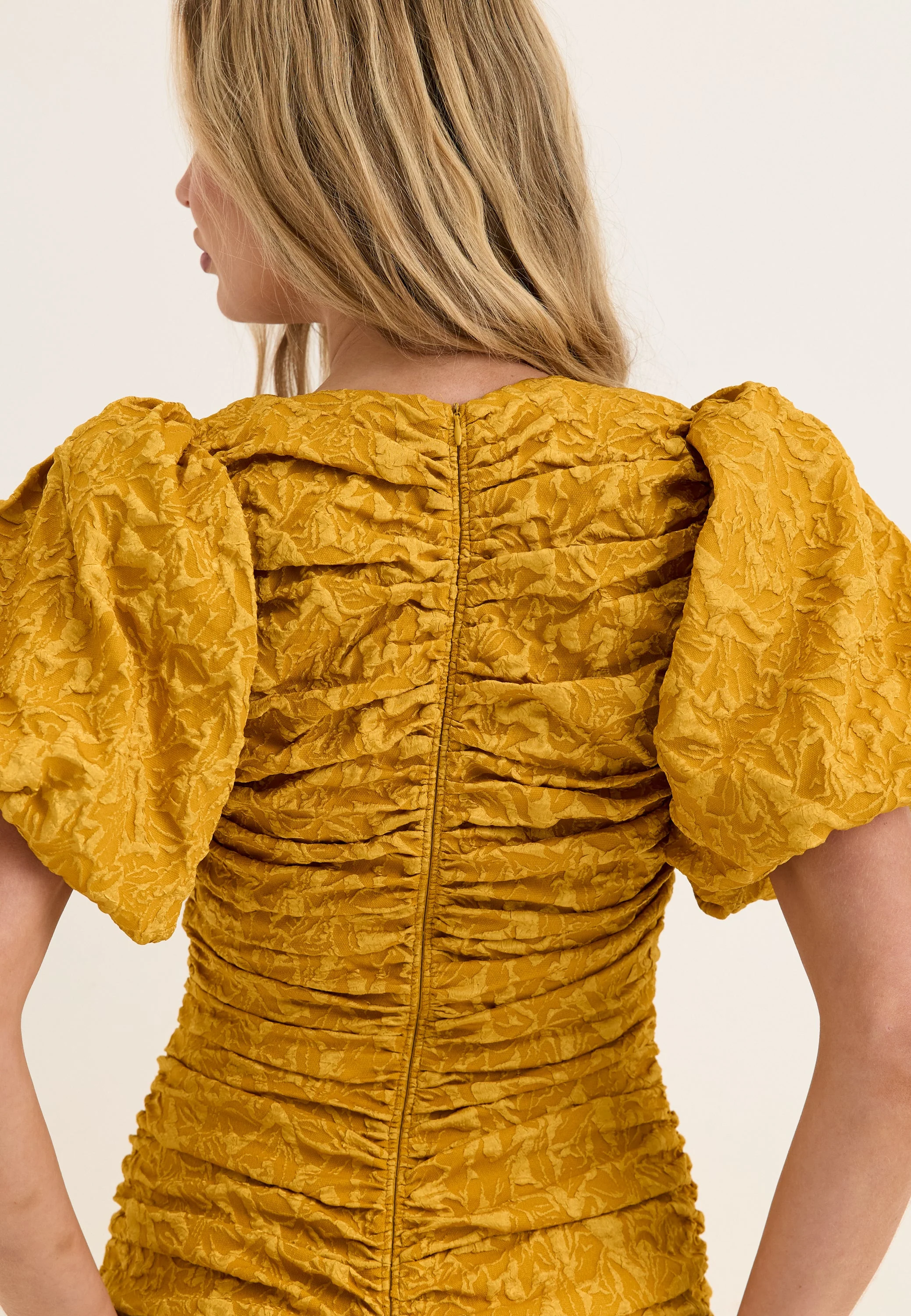 Puff Sleeve V-neck Jaqcuard Gown - Image 4