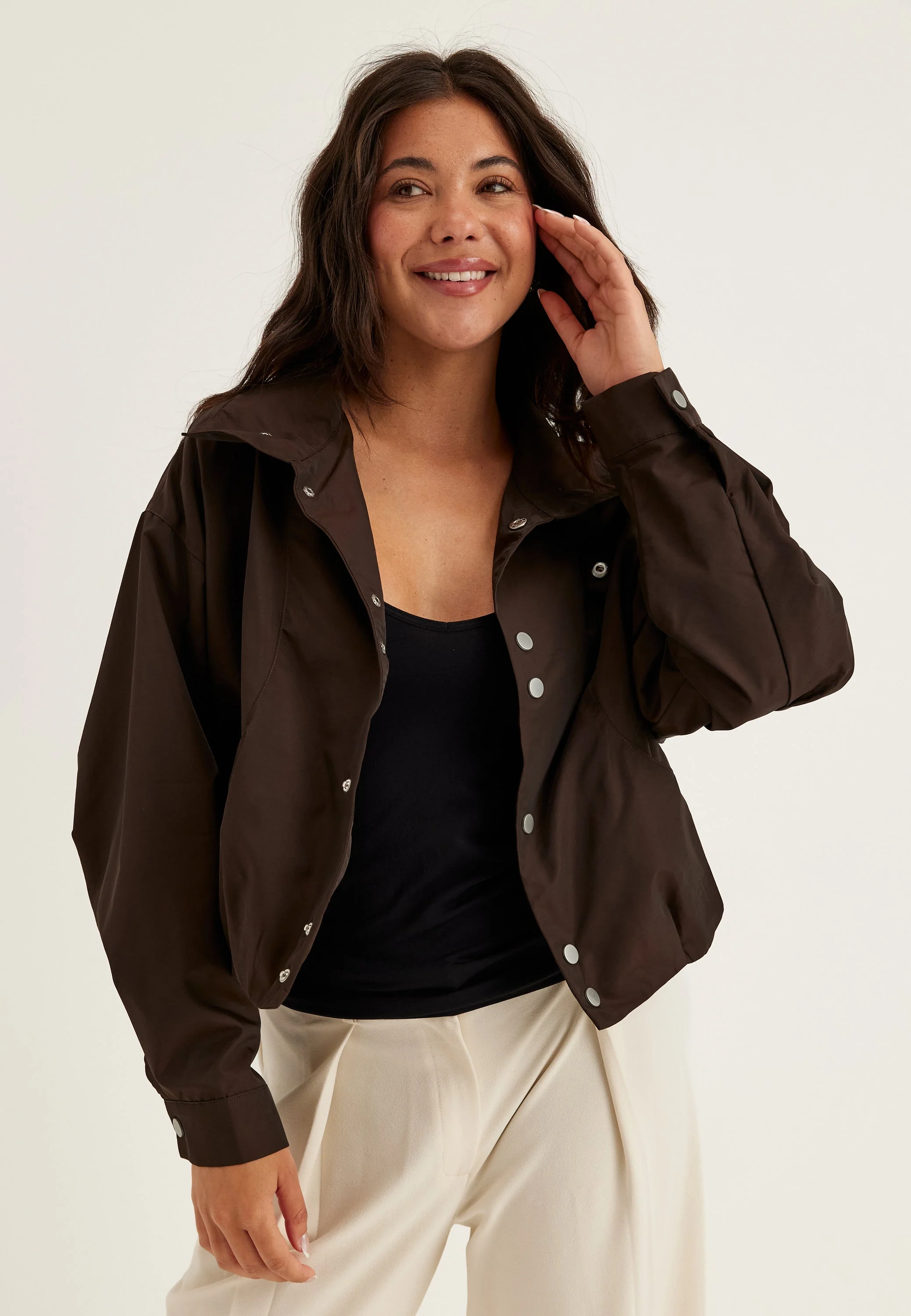 Short High Collar Jacket - Image 3