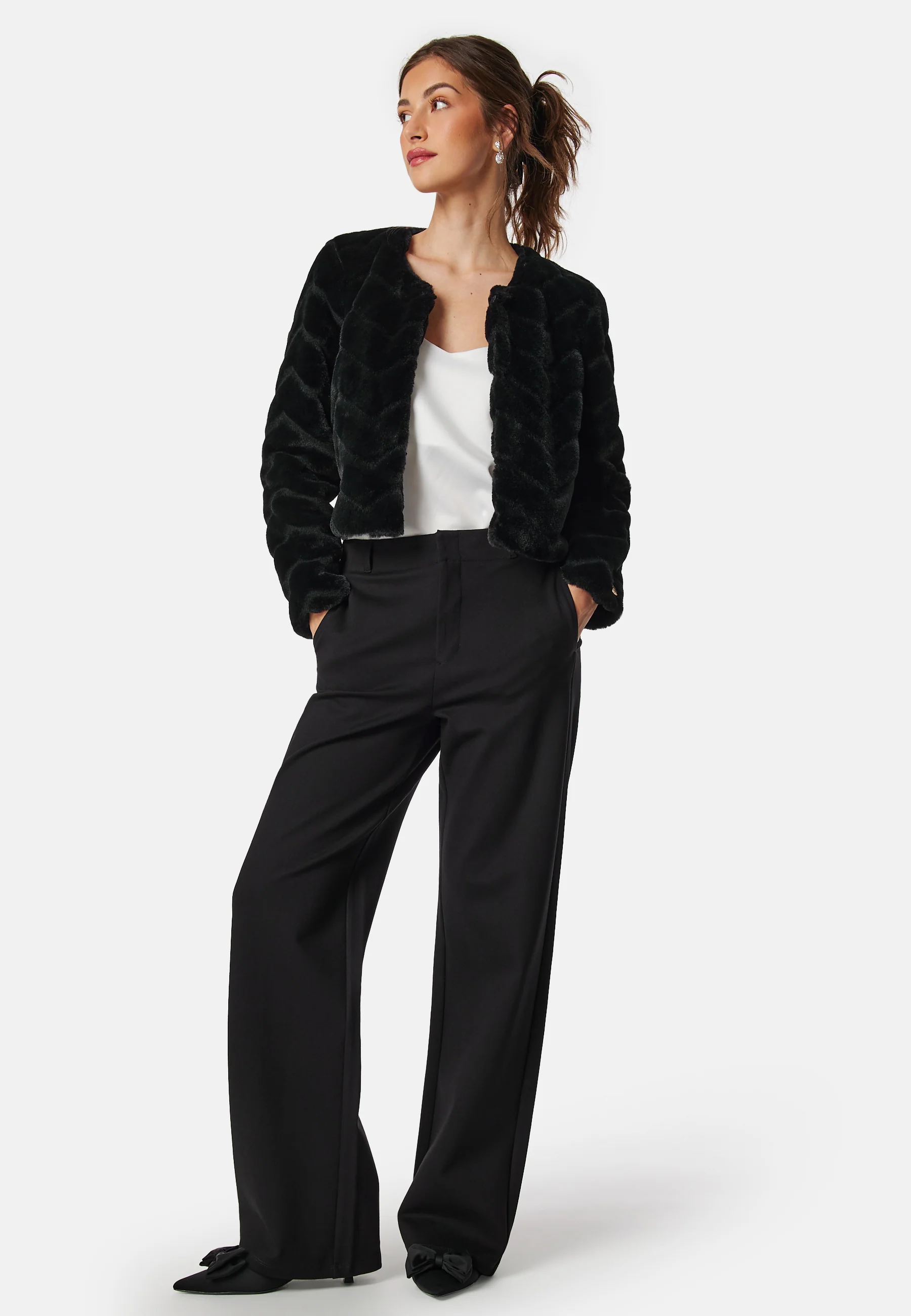 Short Party Faux Fur Jacket - Image 3