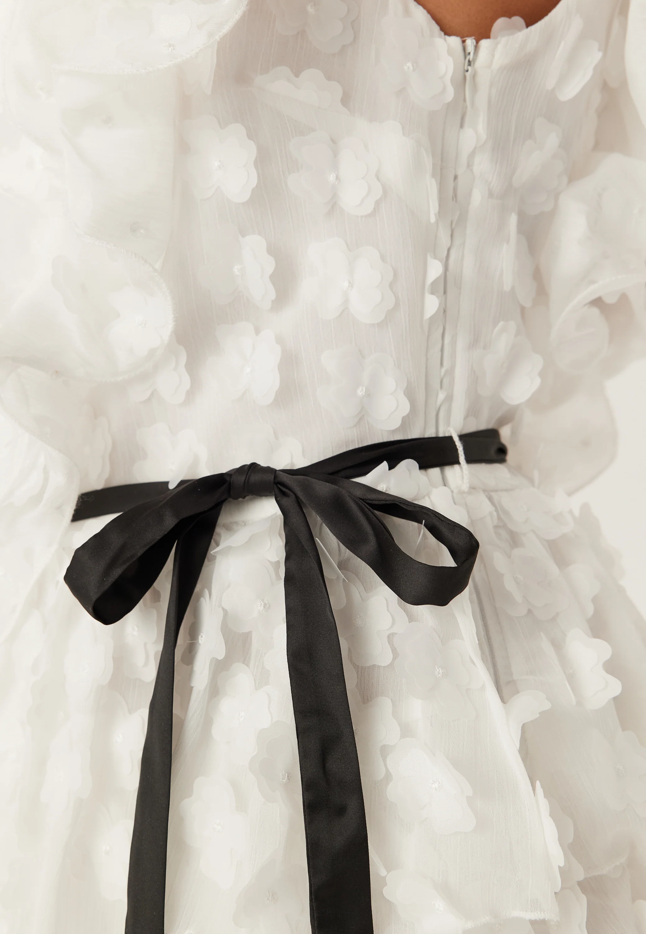 V-neck Frill Floral Dress - Image 9