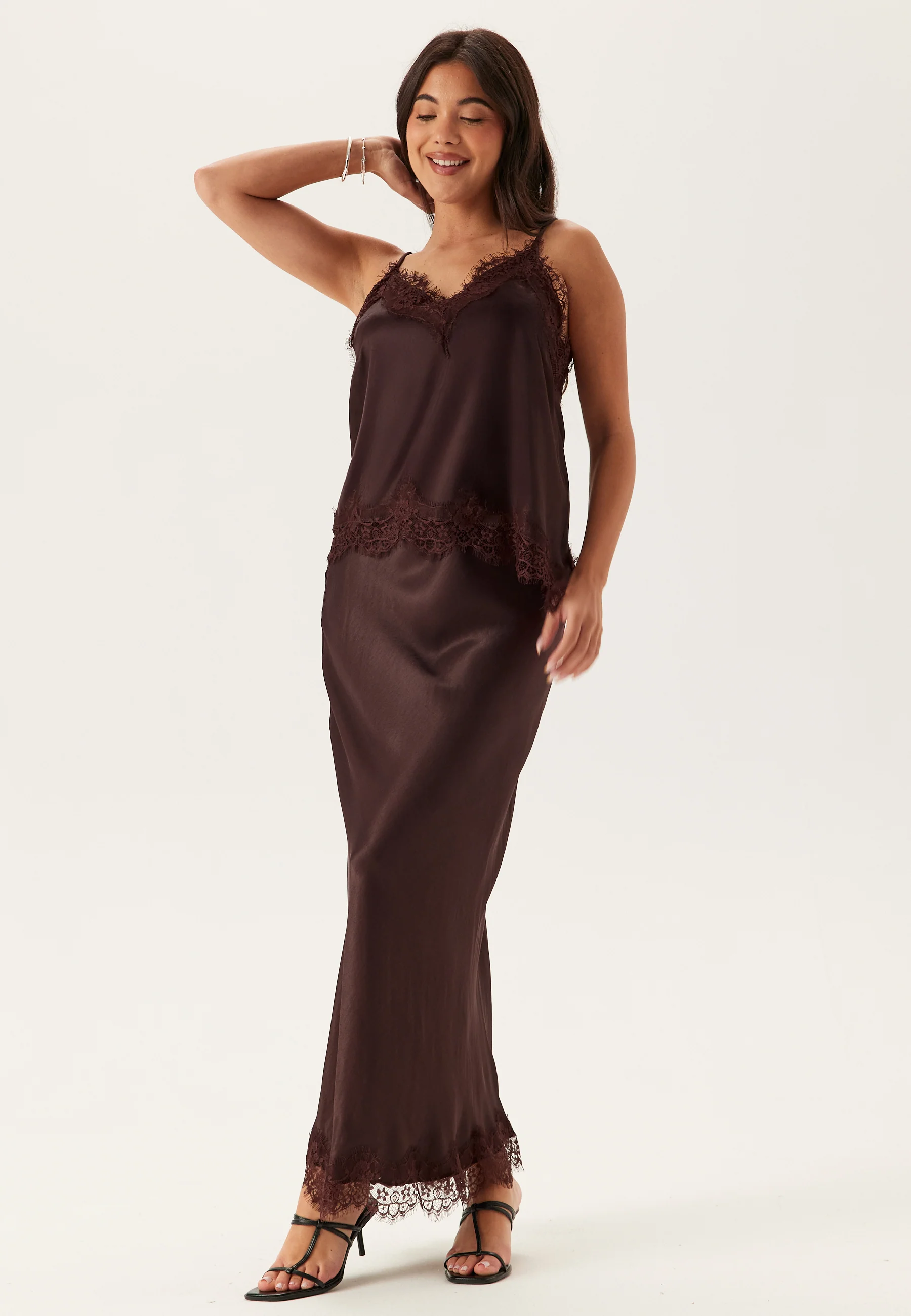 Viscose Satin Lace Singlet - Image 4